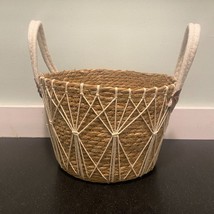 Basket Woven Jute Handles Round 10.5&quot; across - $249.04 MXN