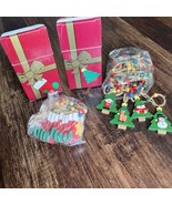 2 Vintage Wooden Country Garland Trees/Stockings &amp; Wooden Beads 12’ Cott... - $375.15 MXN
