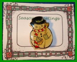 Christmas PIN #0311 Enamel Snowman Goldtone, Red &amp; White Scarf &amp; Black H... - $145.15 MXN