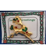 Christmas PIN #0366 Buck Reindeer Goldtone &amp; Holly Avon Tac Pin ~Looking... - $276.10 MXN