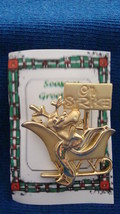 Christmas PIN #0371 Signed Danecraft Reindeer Sleigh &quot;On Strike&quot; Goldtone Pin - £15.60 GBP