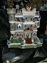 LEMAX Spooky Town Porcelain Haunted House - Castle On Spooky Hill *No So... - £45.63 GBP