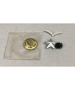 Goldwater In 64 Pin, Green Cat’s Eye Pin, Wings Pin &amp; Italian Star Colla... - $282.25 MXN