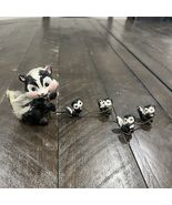 Vintage Skunk Family Figurines Mama Mother Chained Babies Fur Ceramic Ki... - $544.63 MXN