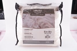 CONNECTICUT HOME LUXURY THROW BLANKET 65 in x 50 in IVORY - $240.91 MXN