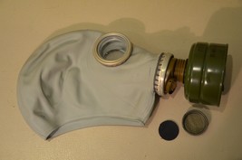 Gas mask from the USSR - £29.59 GBP