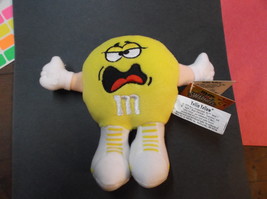 Mars 5&quot; Yellin M&amp;M&#39;s Yellow Swarmees Stuffed Plush Pal..No Container - $95.18 MXN