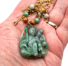 14K Gold &amp; Jade Sculpted Pendant Necklace Figure Man w/ Heron Parrot &amp; Squirrel - £359.63 GBP