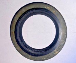 NEW GENUINE MOPAR TRANSMISSION OIL TORQUE CONVERTER HUB SEAL, P/N 4269057 - $24.74