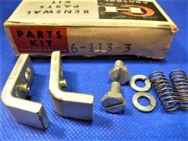 6-113 Cutler Hammer 2 pcs stationary  Only  CONTACT PARTS LOT NEW - $24.50