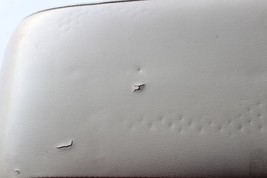 2003-2006 INFINITI G35 SEDAN CENTER ARM REST LID WITH REAR VENTS J5106 image 3