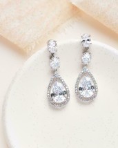 3.50Ct Simulé Diamant Halo Goutte &amp; Pendantes Oreilles 14k Plaqué or Blanc - £88.87 GBP