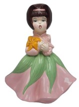 Vintage Atlantic Stampo Girl Caroler Ceramica Flower Girl Figurina Statua - £24.13 GBP
