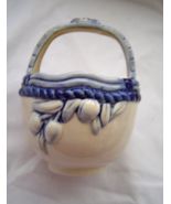  Vintage Ceramic Basket with Blue Berries - £11.75 GBP