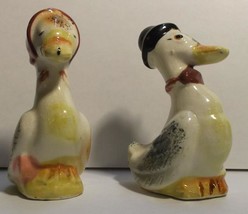 Vintage Ducks Salt &amp; Pepper Shakers Made In Japan - £7.77 GBP