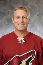 Brett Hull Poster - Size: 18&quot; x 24&quot; - £24.10 GBP