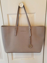 Michael Kors Jet Set Travel Pearl Grey Leather Macbook Tote Bag w/Cover ... - $197.95