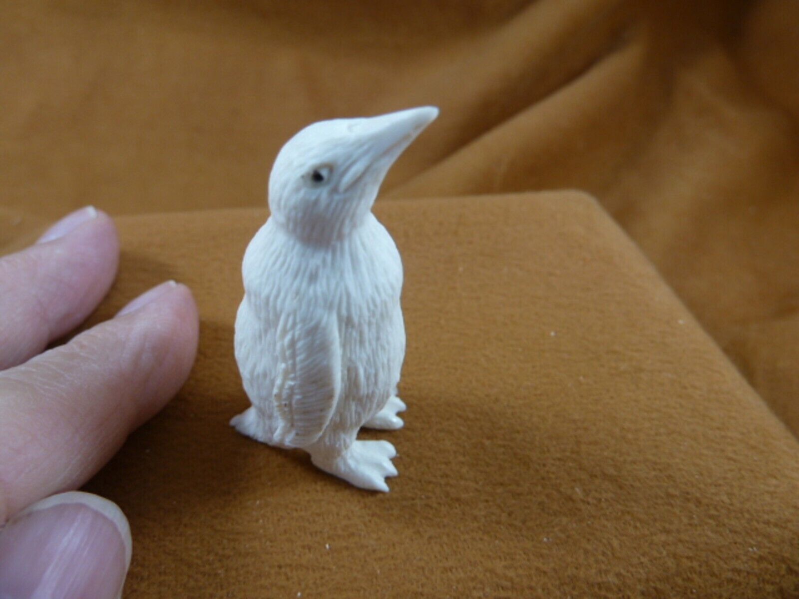 Primary image for penguin-w10) little Penguin of shed ANTLER figurine Bali detailed carving bird