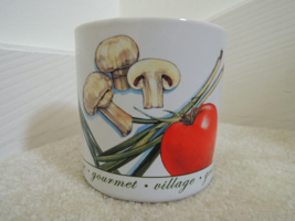 Gourmet Village Ceramic Kitchen Utensil Holder Dip/Soup Bowl Veggie Theme Mug - £14.14 GBP