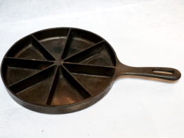 Bsr Vintage 8-Wedge Cast Iron Cornbread Skillet - Early Model, No ID/USA Marking - $36.42