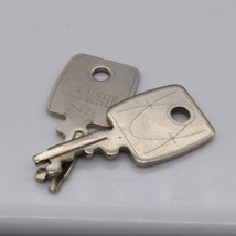 Vintage Presto Lock 2471 Luggage Key PAIR - $12.60
