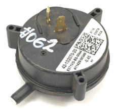 York Coleman Luxaire Pressure Switch 9371VO-BS-0064 42-102070-20 0.45PF ... - $17.77