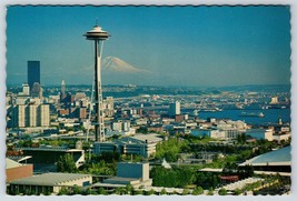 Postcard Space Needle and Mt. Rainier Seattle Washington Deckle Edge 4x6 - £3.52 GBP
