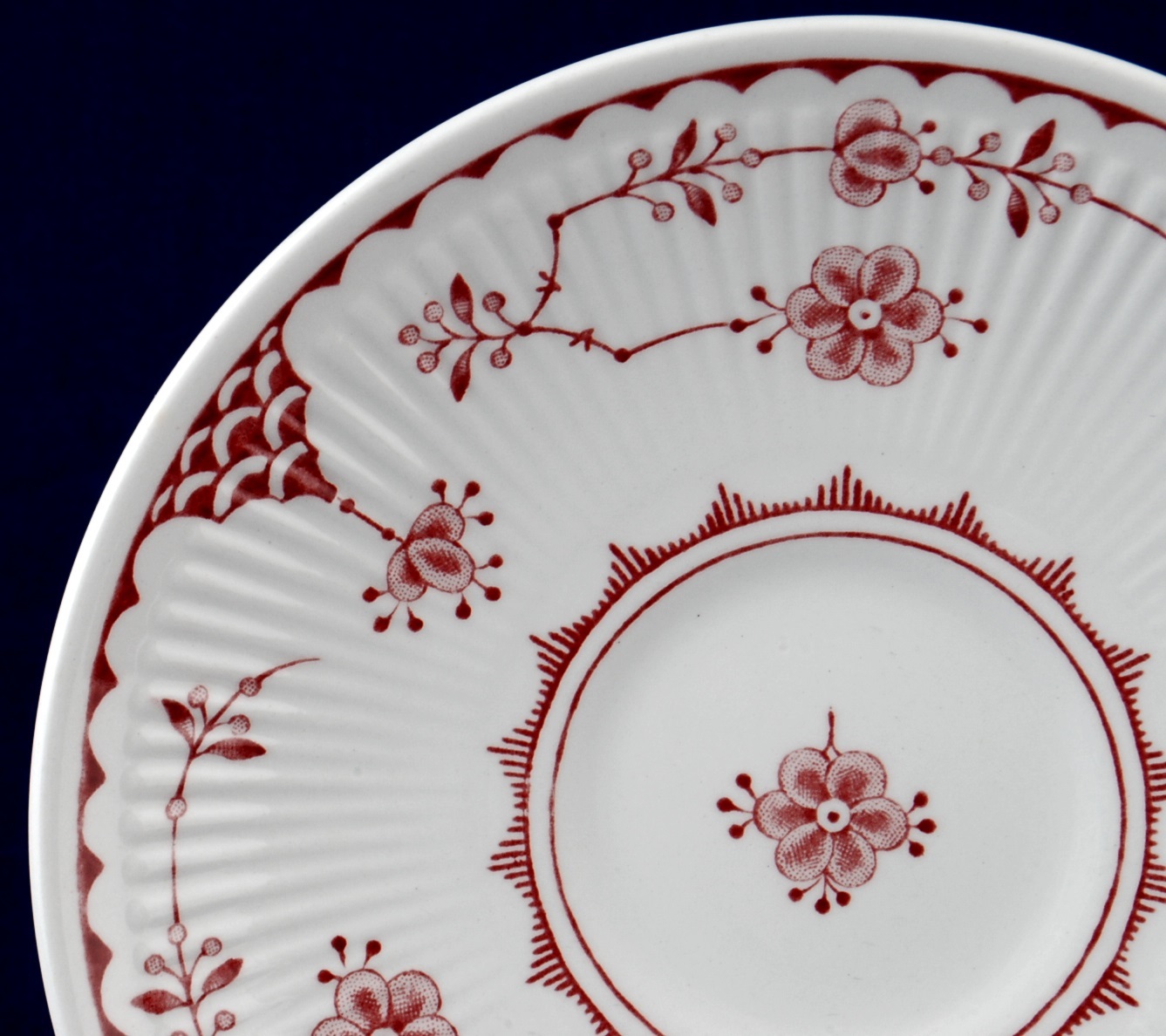 Franciscan Erica Pink 5.5" Orphan Saucer English Ironstone Item image 2