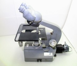 Olympus Binocular Microscope With Four Place Turret - £66.97 GBP