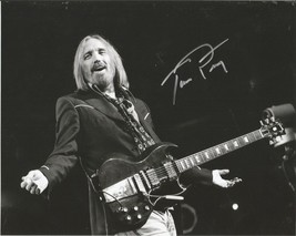 * Tom Petty Signed Poster Photo 8X10 Rp Autographed Picture * - £15.76 GBP