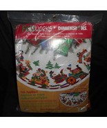 NEW VINTAGE FELTWORKS DIMENSIONS 43&quot; ROUND SANTA TRAIN CHRISTMAS TREE SK... - £67.43 GBP