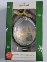 Hallmark Edward Jones 2019 Christmas Ornament Holidays Happy Glow Glass Green - $17.99