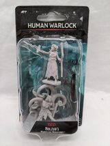 * 1 MISSING Arm* D&amp;D Nolzurs Marvelous Miniatures Female Human Warlock - $12.46 CAD