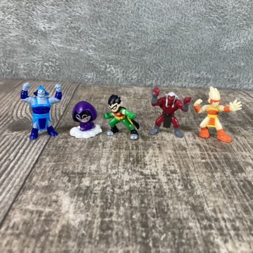 Primary image for Teen Titans Action Figure Lot Bandai Mini Figure Robin Ravin Trigon 5