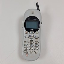 Motorola V2260 Verizon Phone - $11.99