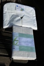 LOT Simplicity Massage Sheet Set + 100 Disposable Headrest Covers Earthlite - $45.00