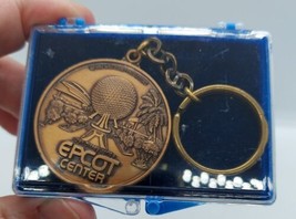 Walt Disney World Epcot Center 1982 Collector Coin Keychain Products New Rare - £23.73 GBP