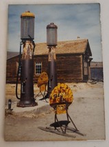 Vintage Rural Mid 1900&#39;s Shell Gas Station Photo Refrigerator Magnet - £8.88 GBP