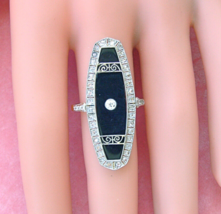 Estate Art Deco .67ctw Diamond Black Onyx 18K RIGHT-HAND Long Cocktail Ring - £2,164.32 GBP
