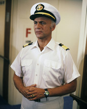 Gavin MacLeod in The Love Boat in shirt sleeves on board ship 16x20 Canvas - £56.82 GBP