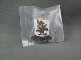 Vintage Curling Pin - 1986 Senior Women&#39;s BC Championship - Kimberly BC  - £15.05 GBP