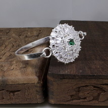Sterling Silber Grün Weiß Cz Damen zu Öffnende Armband 5.7 CM Jahrestag Geschenk - £59.37 GBP