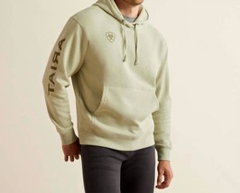 Ariat Logo Hoodie Sage Heather - $880.52 MXN