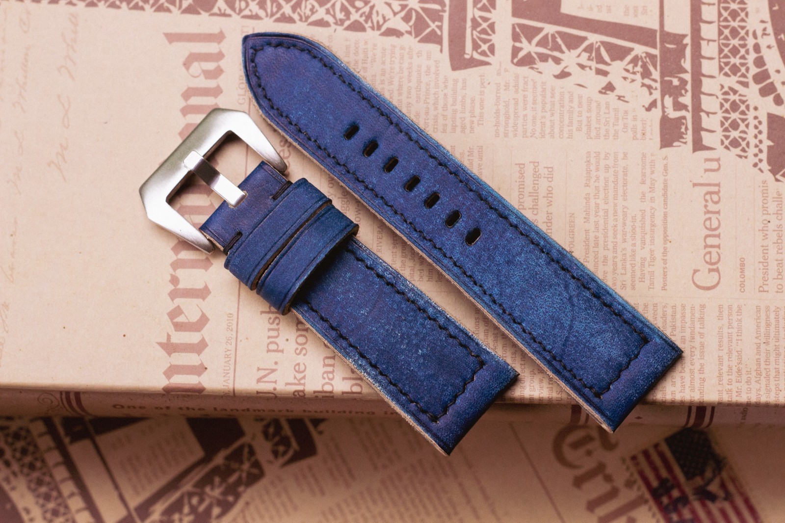 (Customizable, multiple size) Rusty vegtan leather handmade Panerai watc... - $58.99