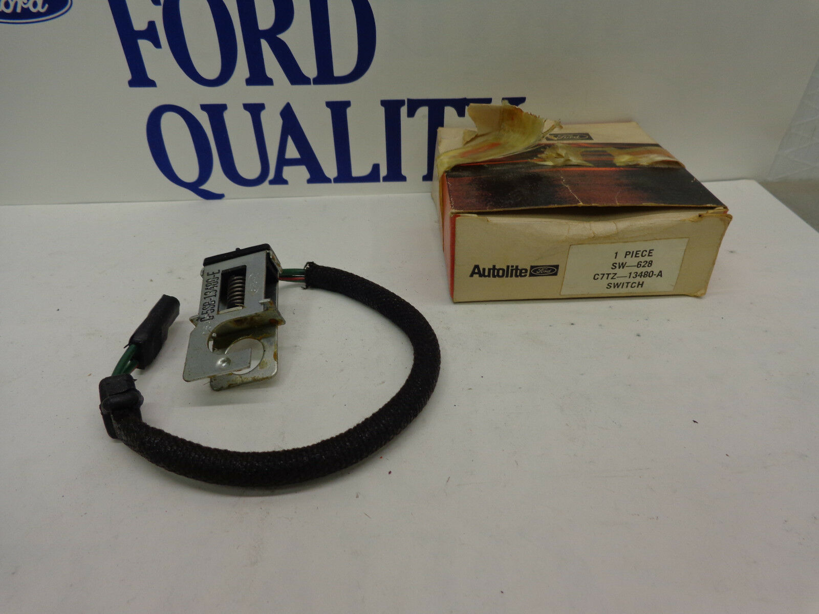 FORD C7TZ-13480-A Motorcraft SW-628 Truck Brake Stop Light Switch OEM NOS - $20.30