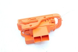 04-09 TOYOTA PRIUS BATTERY CUT OFF SWITCH SERVICE PLUG E6026 image 9
