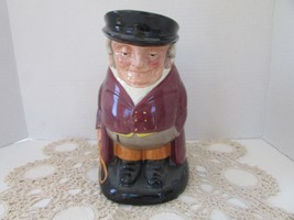 Royal Doulton Toby Jug Full Figure The Huntsman 1950 Made in England 7.75&quot;H - £27.11 GBP