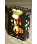 &quot;The 5th Wave&quot; Books 1 &amp; 2 Boxed Set - New, Factory Sealed - £6.37 GBP