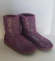 UGG Classic Glitter Boots Big Girls Size 5, Style 1000792 Purple/Grape Sparkle - £44.10 GBP