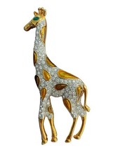 Vintage Giraffe Novelty Textured Gold Tone Emerald Rhinestones Brooch Pi... - $22.00